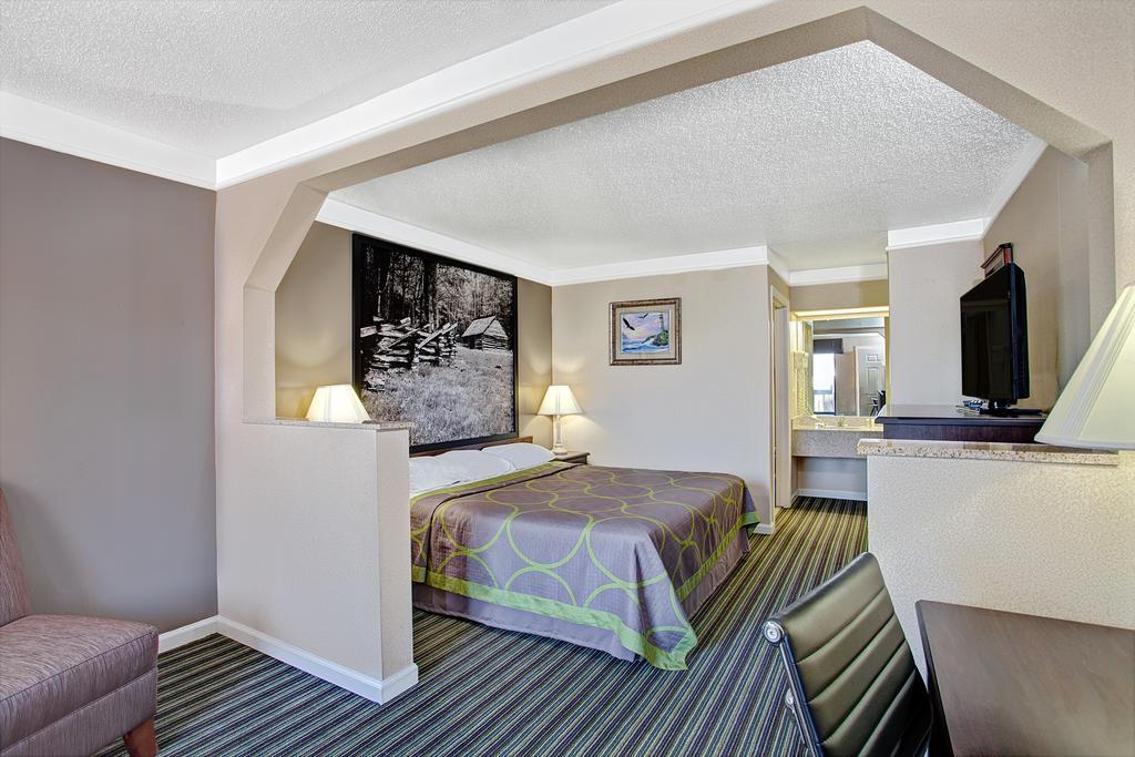 Super 8 By Wyndham Knoxville East Cameră foto